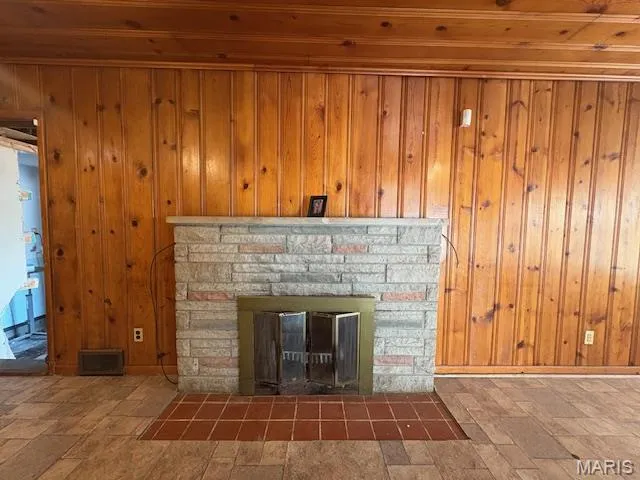 $89,900 | 9299 Lucas And Hunt Road, St. Louis, MO 63136