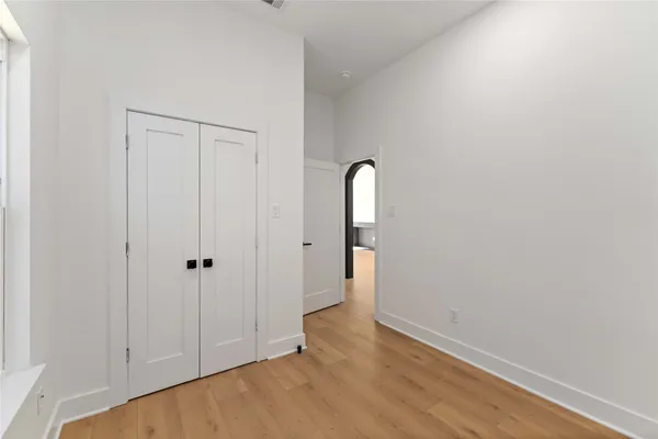 $550,000 | 508 Dell Court, Houston, TX 77009