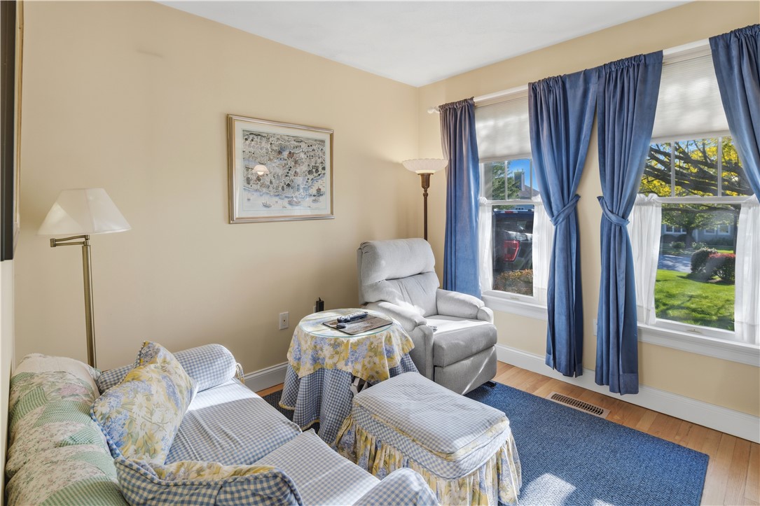 22 Channel View, Unit 2 Warwick, RI 02889 - Photo 29 of 49 den first floor
