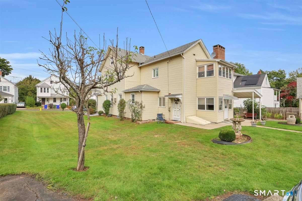 149 Spring Street Middletown, CT 06457 - Photo 27 of 32 Gallery Image 27
