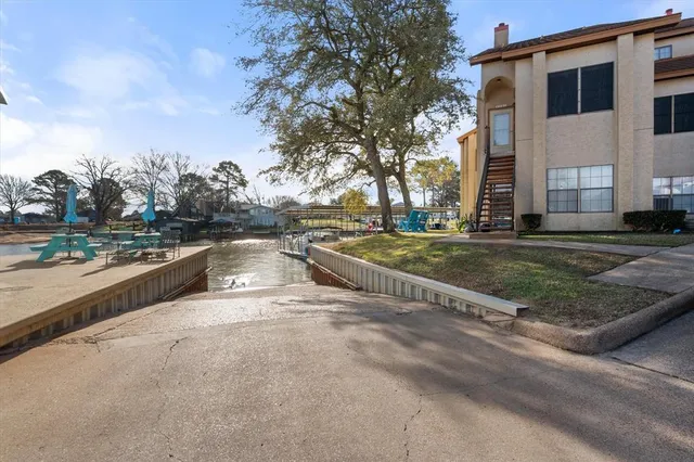 $215,000 | 1933 Island Circle, Unit A201, Tool, TX 75143