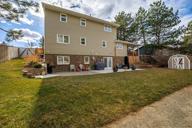 $500,000 | 3480 East 18th Street, Casper, WY 82609