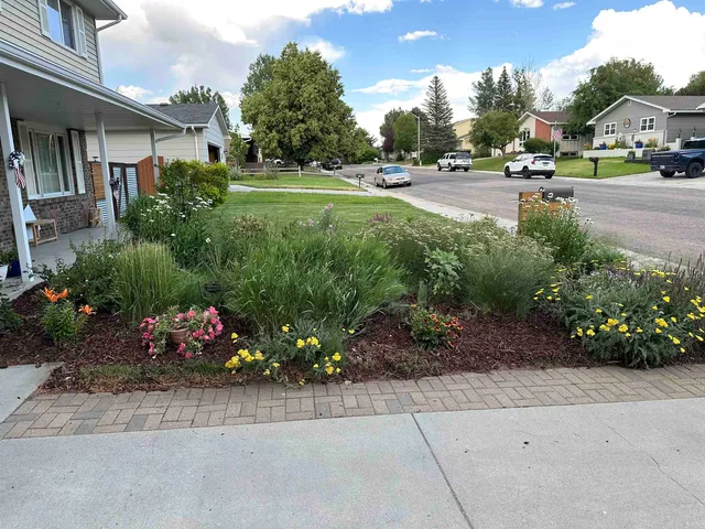 $500,000 | 3480 East 18th Street, Casper, WY 82609