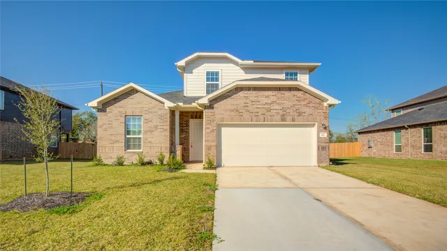 $2,800 | 412 Magnolia Street, Richwood, TX 77531