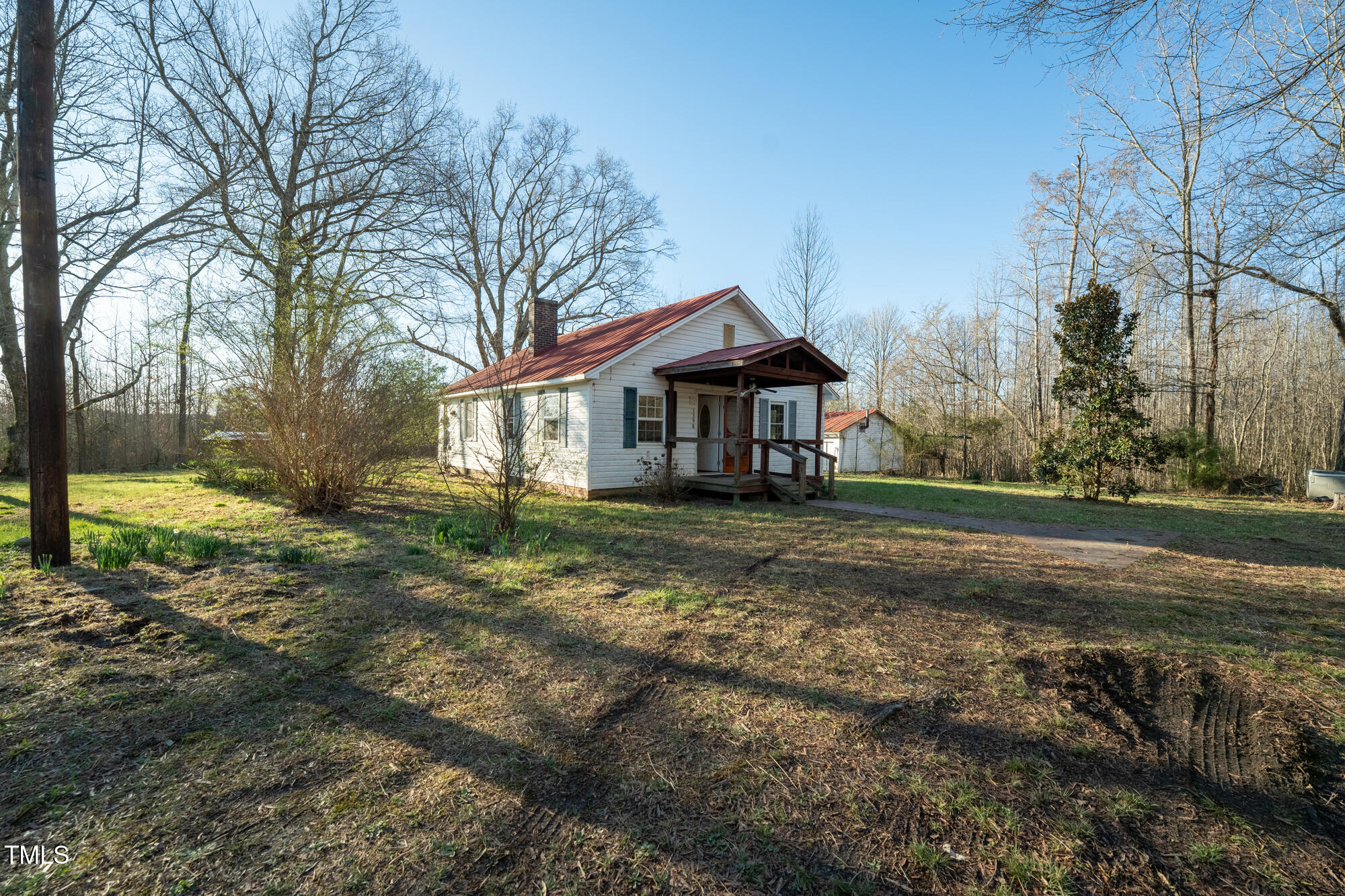 1398 Baynes Road Burlington, NC 27217 - Photo 17 of 21 17 A7404163-HDR