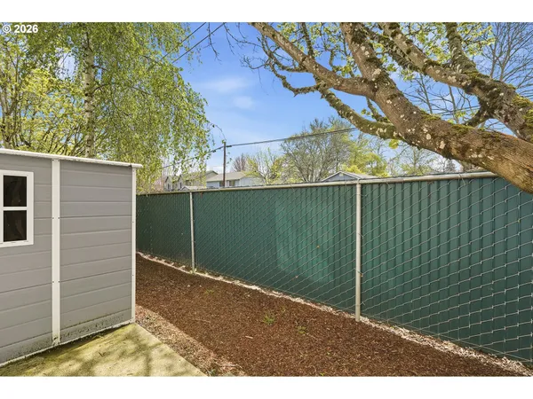 $235,000 | 2501 East 2nd Street, Unit 6, Newberg, OR 97132
