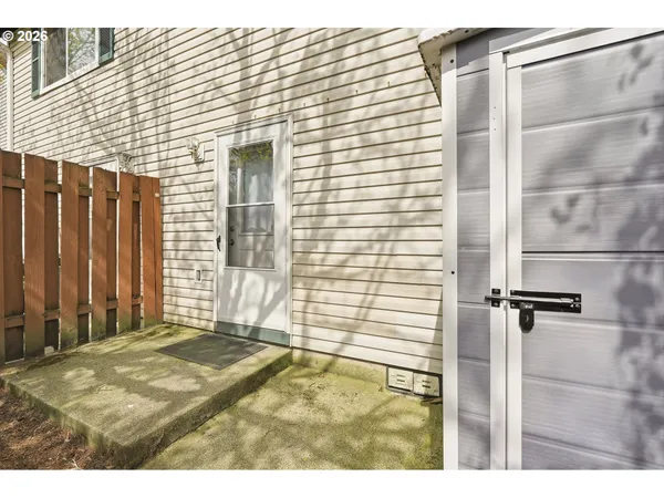 $235,000 | 2501 East 2nd Street, Unit 6, Newberg, OR 97132