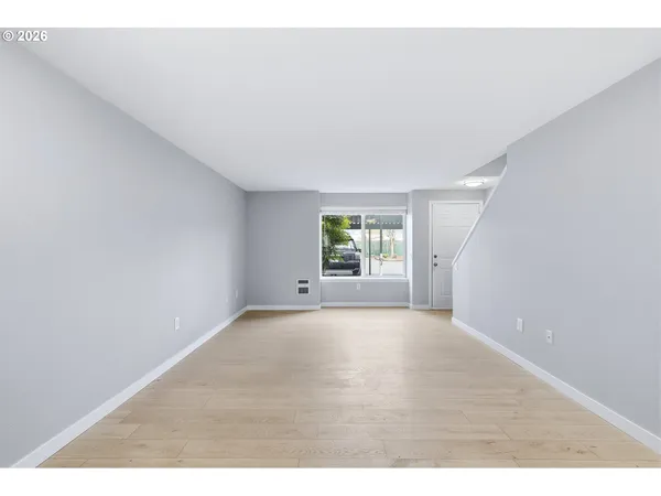 $235,000 | 2501 East 2nd Street, Unit 6, Newberg, OR 97132