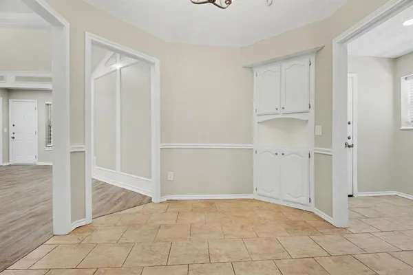 $379,999 | 3233 David Drive, Hurst, TX 76054