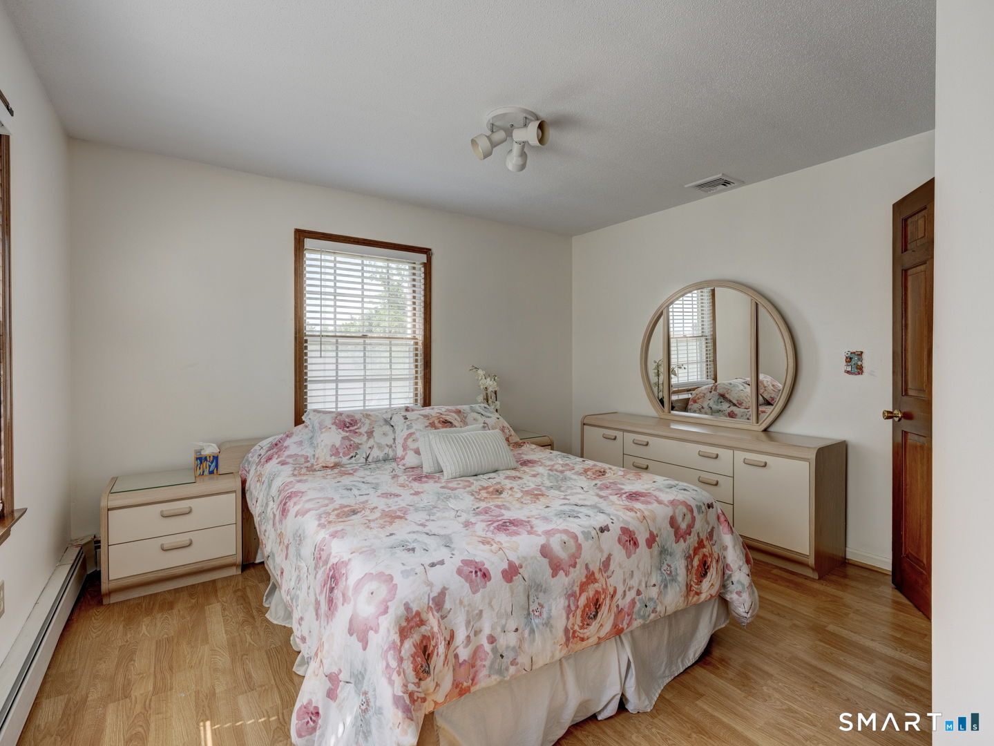 43 Raynor Street Southington, CT 06489 - Photo 19 of 38