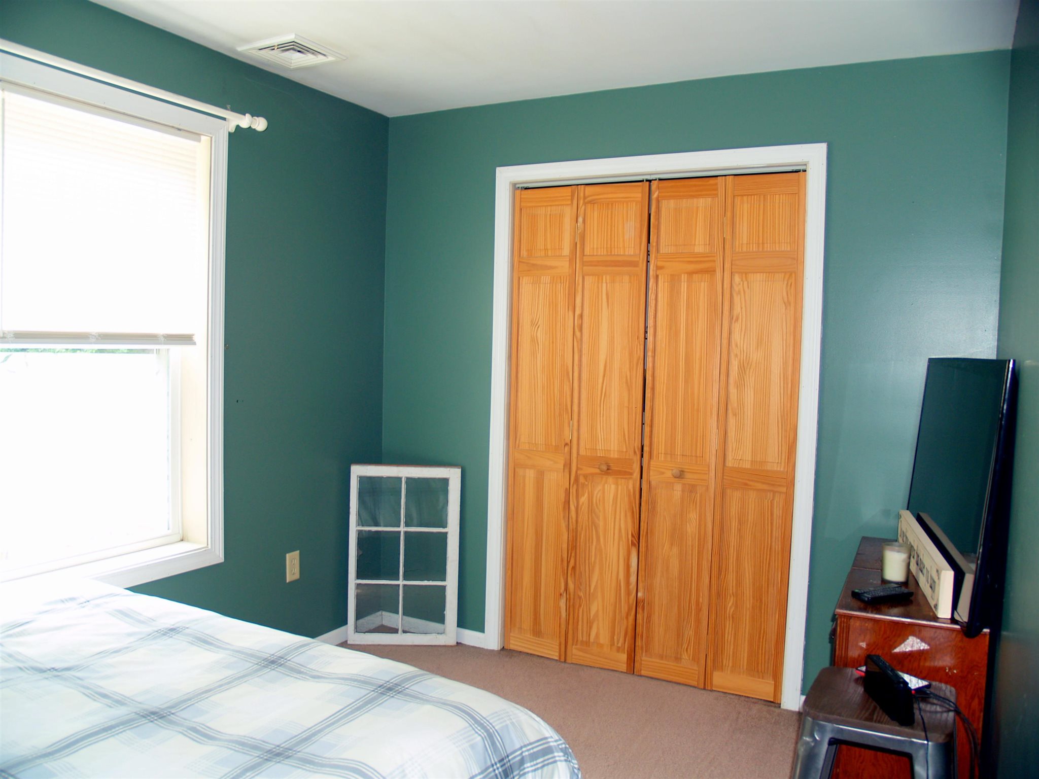 38 Benton Road Hooksett, NH 03106 - Photo 23 of 32 Gallery Image 23