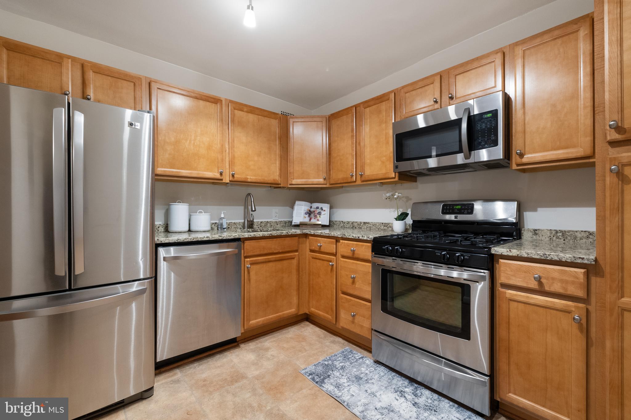 5101 River Road, Unit 207 Bethesda, MD 20816 - Photo 21 of 38 Gallery Image 21