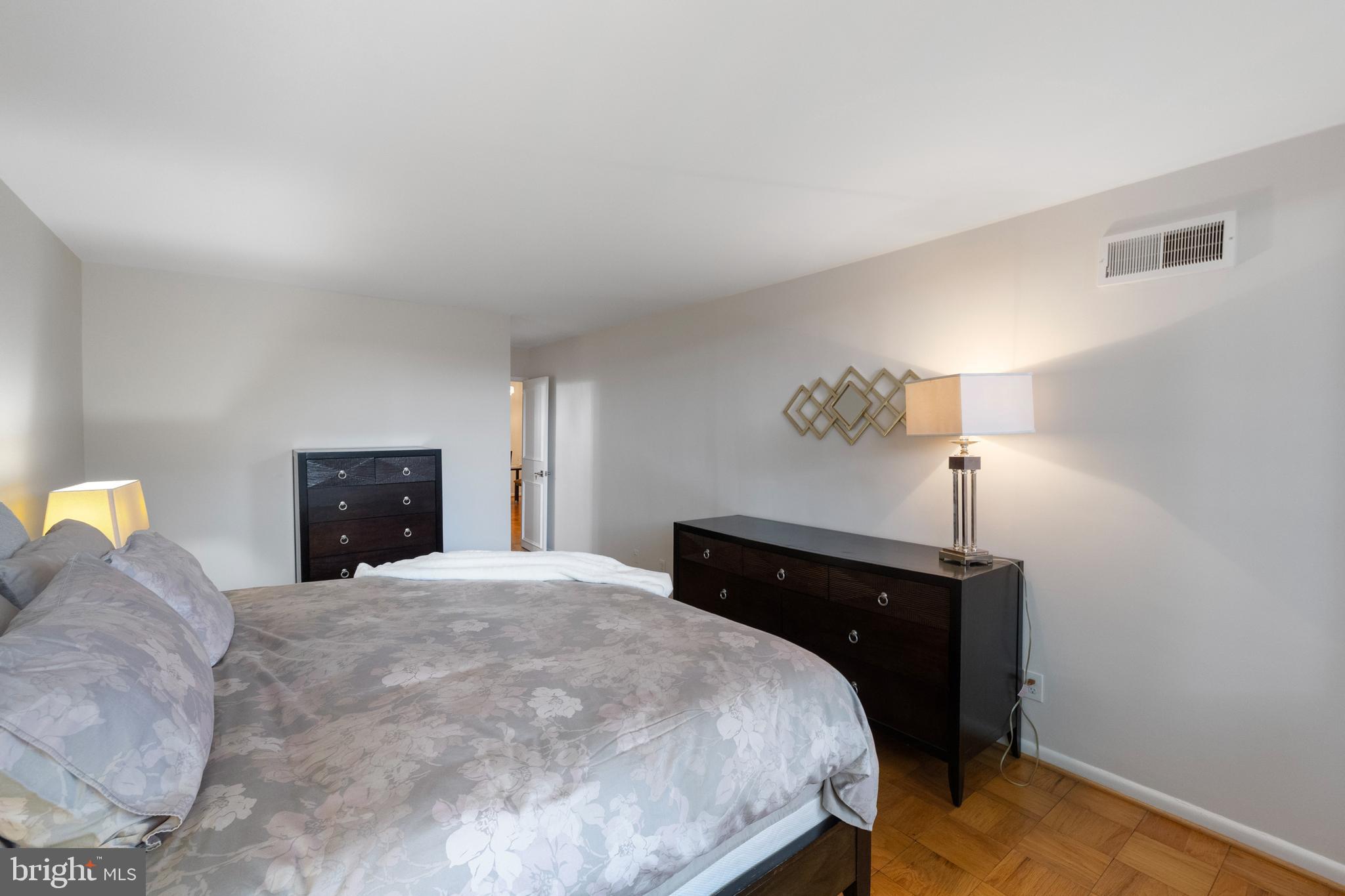 5101 River Road, Unit 207 Bethesda, MD 20816 - Photo 26 of 38 Gallery Image 26