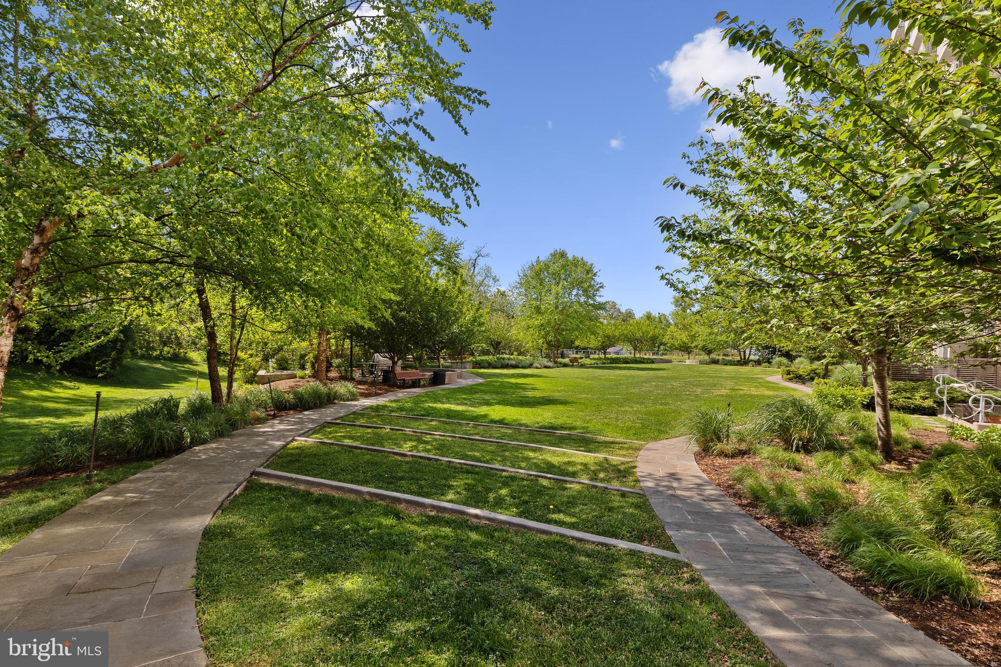 5101 River Road, Unit 207 Bethesda, MD 20816 - Photo 34 of 38 Gallery Image 34