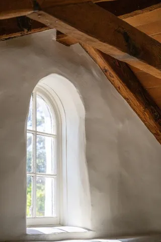 a close view of sliding door