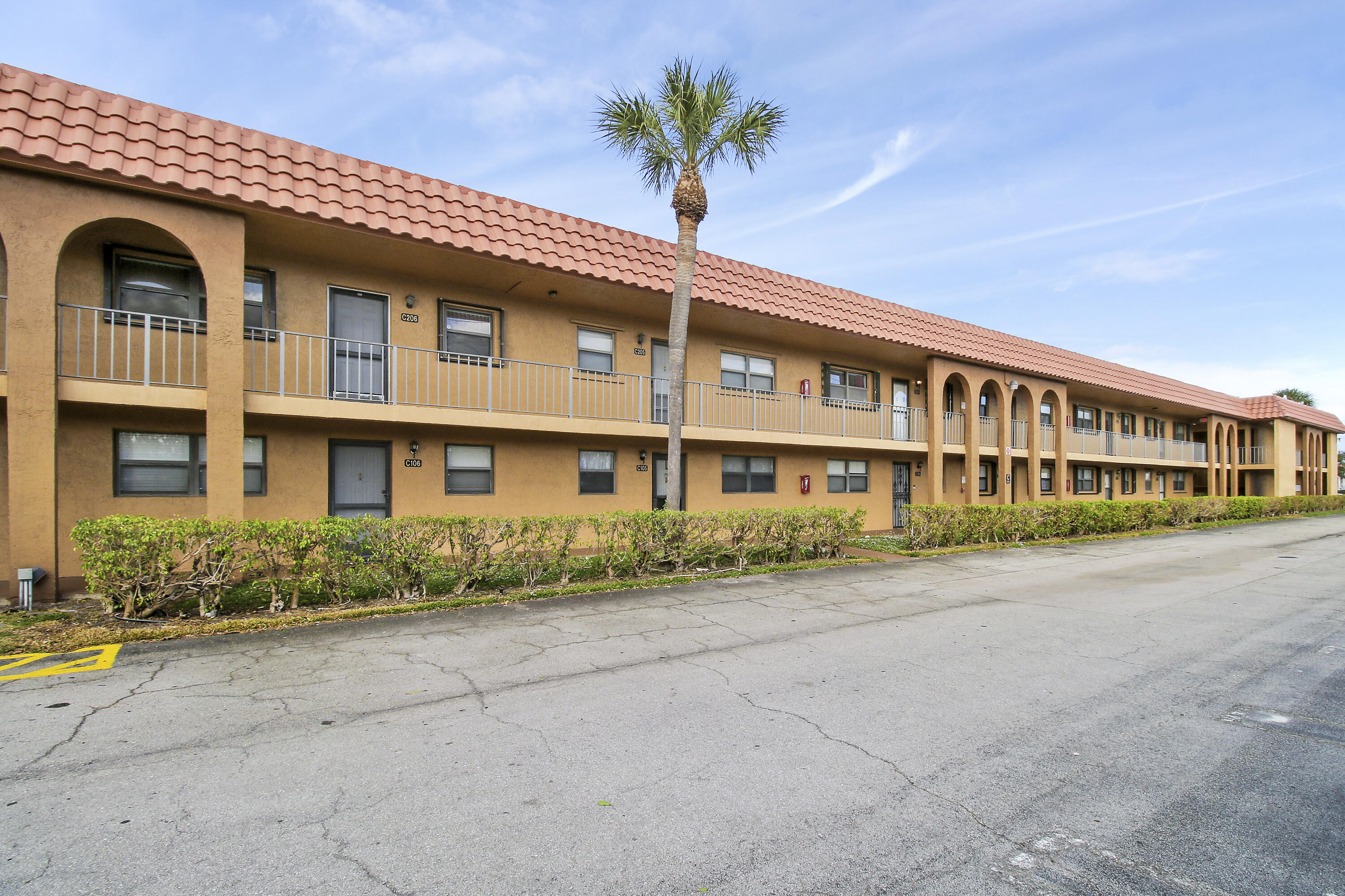1941 Woolbright Road, Unit C204 Boynton Beach, FL 33426 - Photo 35 of 37 1941-C204 House-19
