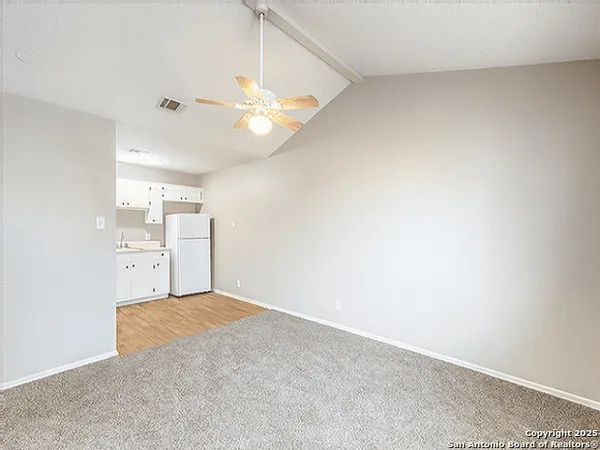 $700 | 515 Humble Avenue, Unit 106, San Antonio, TX 78225