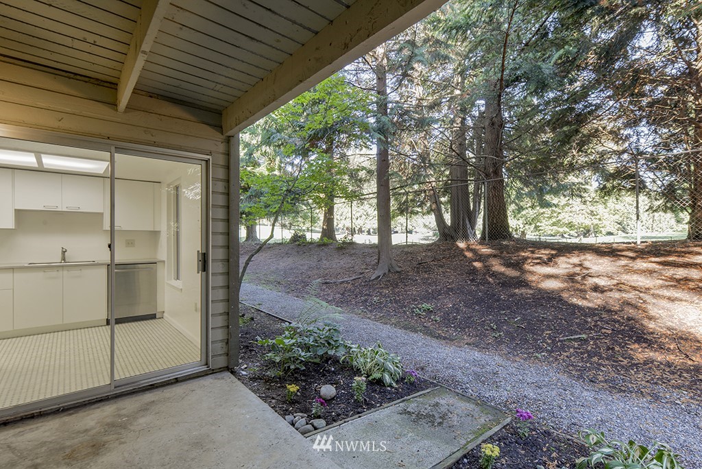 17514 151st Avenue Southeast, Unit 16 Renton, WA 98058 - Photo 16 of 20 Gallery Image 16