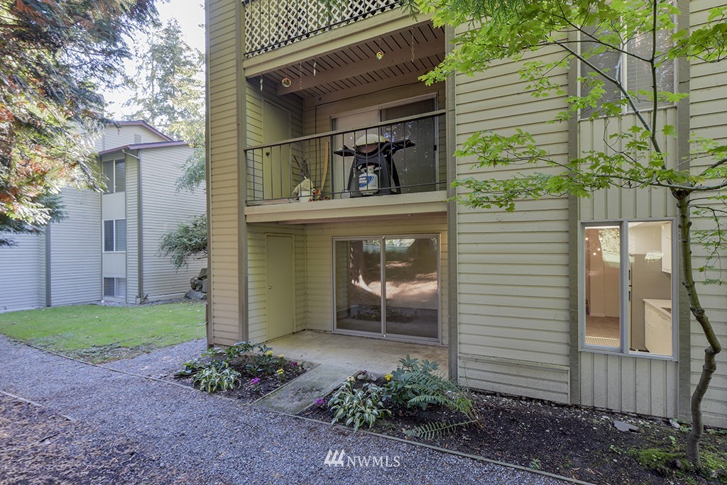 17514 151st Avenue Southeast, Unit 16 Renton, WA 98058 - Photo 17 of 20 Gallery Image 17
