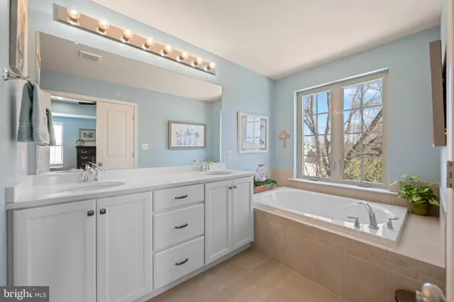 $485,000 | 225 Kestrel Court, Kennett Square, PA 19348