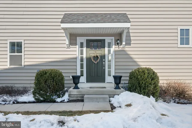 $485,000 | 225 Kestrel Court, Kennett Square, PA 19348