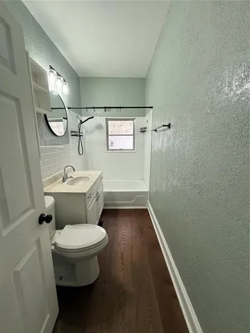 $1,700 | 814 East Indiana Avenue, Deland, FL 32724