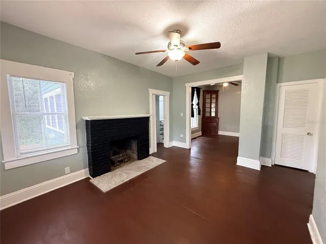 $1,700 | 814 East Indiana Avenue, Deland, FL 32724