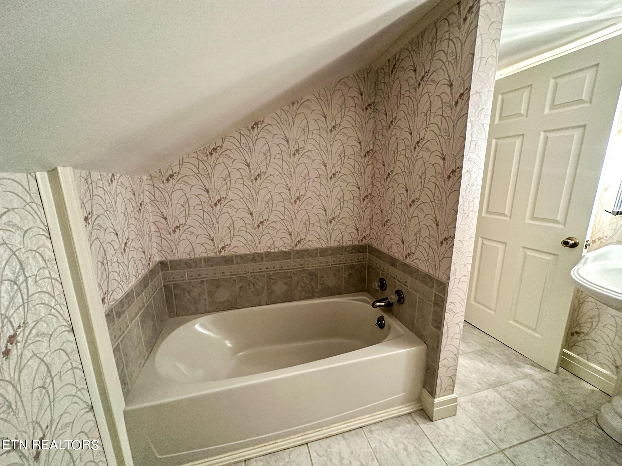 7414 Wilderness Road Ewing, VA 24248 - Photo 54 of 60 7414 Wilderness RD-118