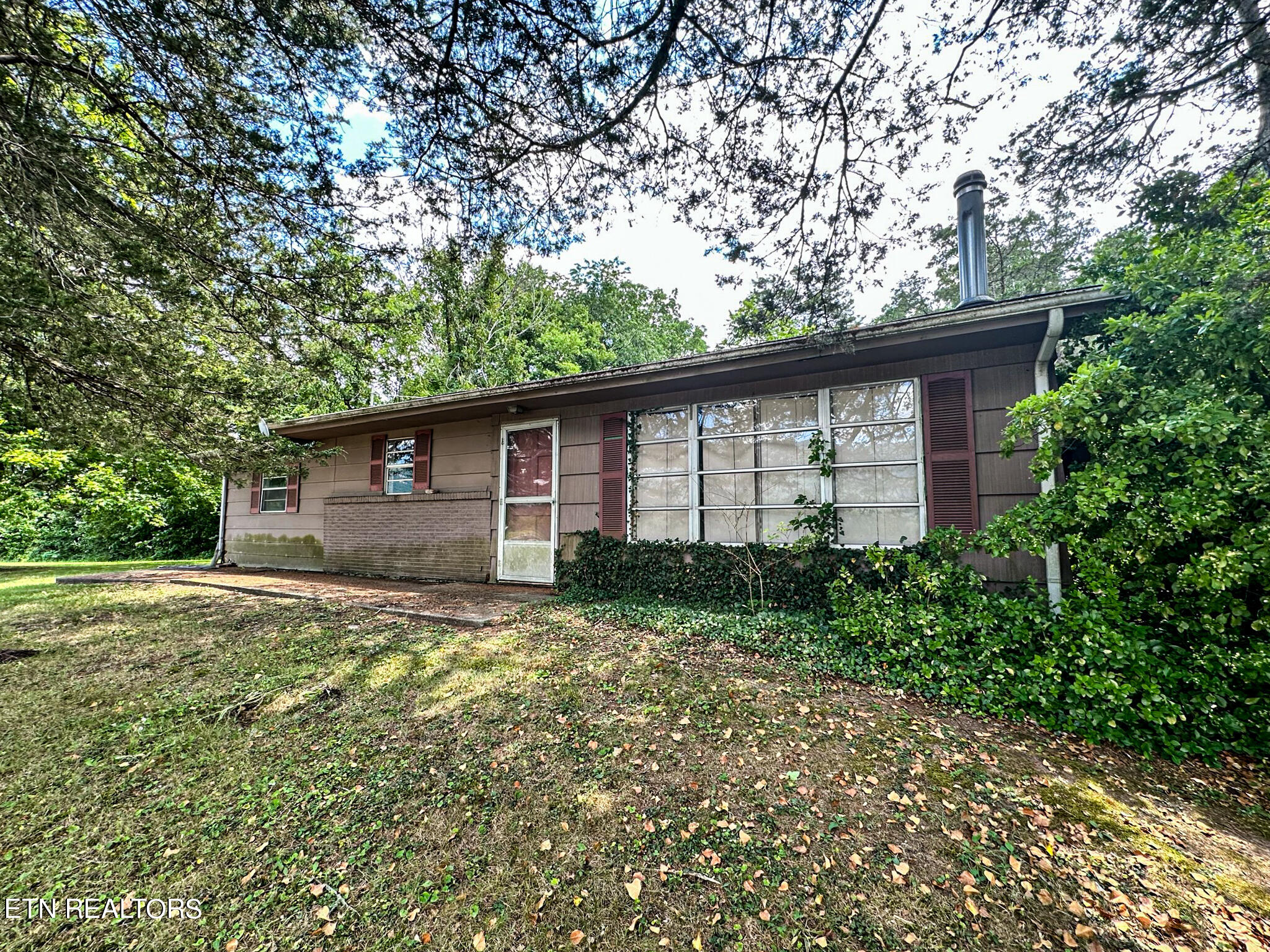 7414 Wilderness Road Ewing, VA 24248 - Photo 8 of 60 7518 Wilderness Road