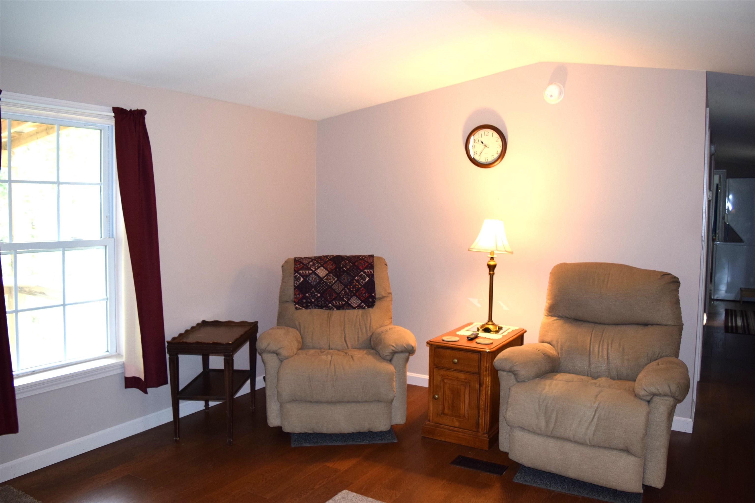 24 3rd Street Bethlehem, NH 03574 - Photo 11 of 33