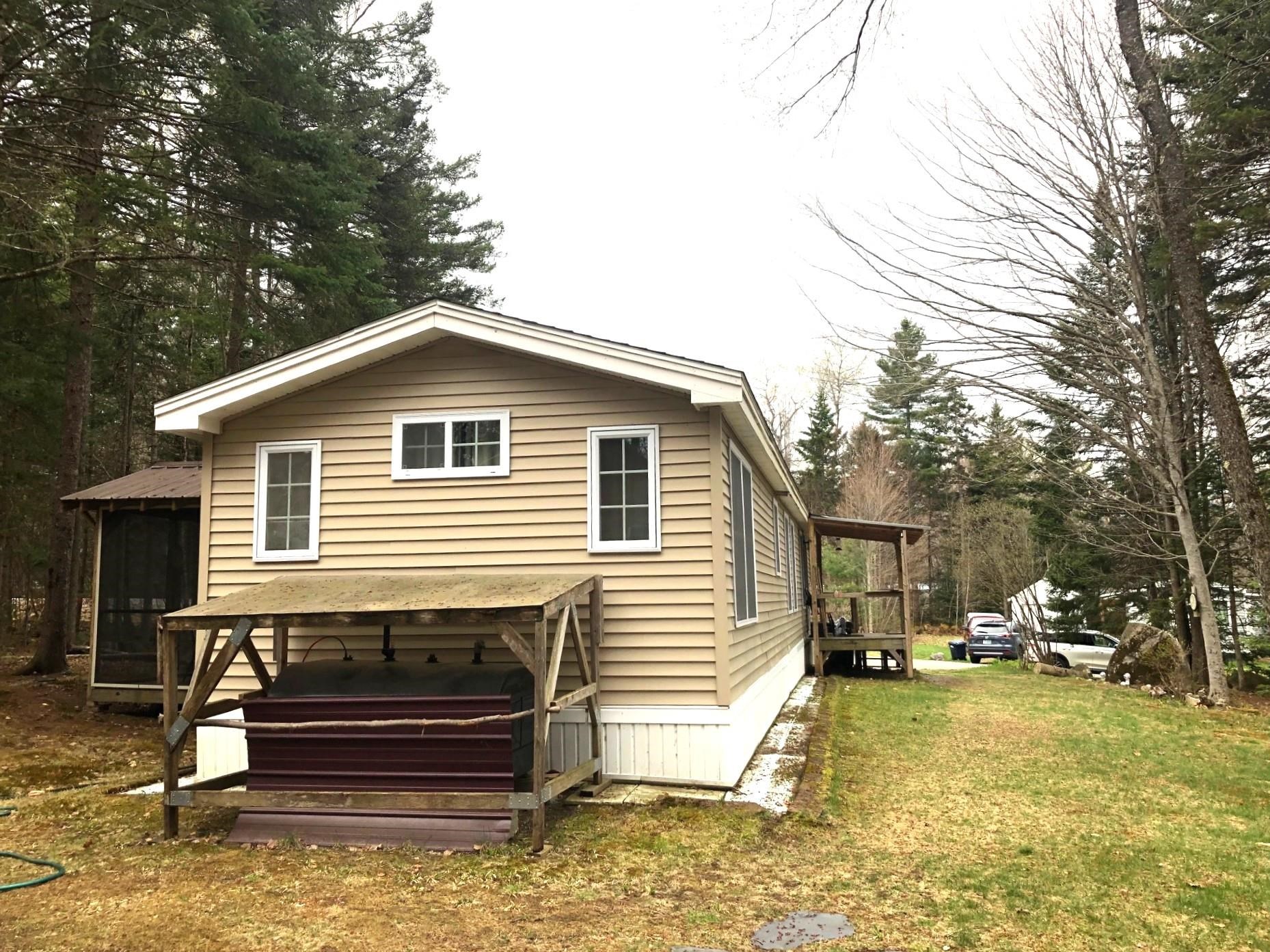 24 3rd Street Bethlehem, NH 03574 - Photo 2 of 33