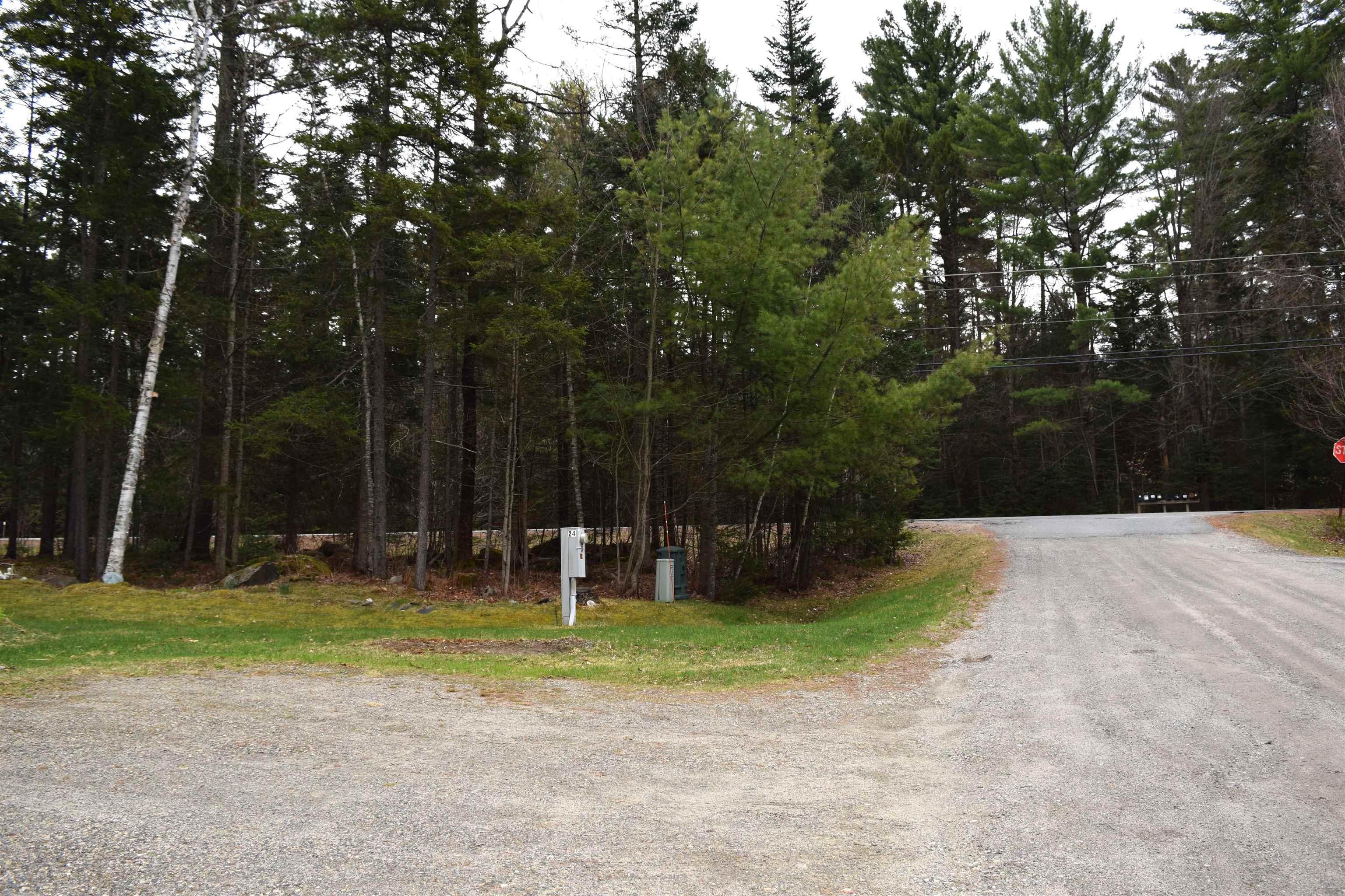 24 3rd Street Bethlehem, NH 03574 - Photo 3 of 33