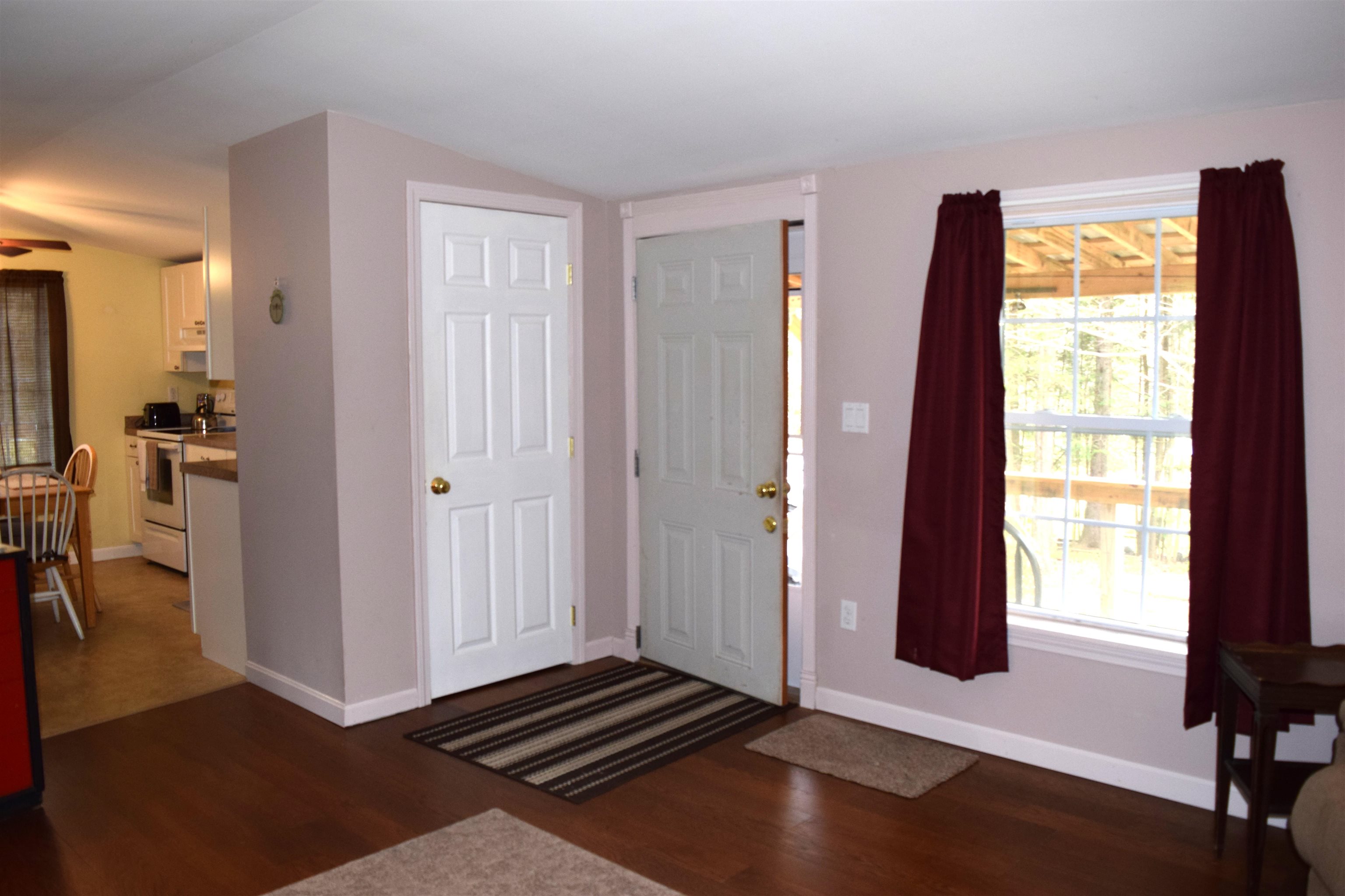 24 3rd Street Bethlehem, NH 03574 - Photo 10 of 33