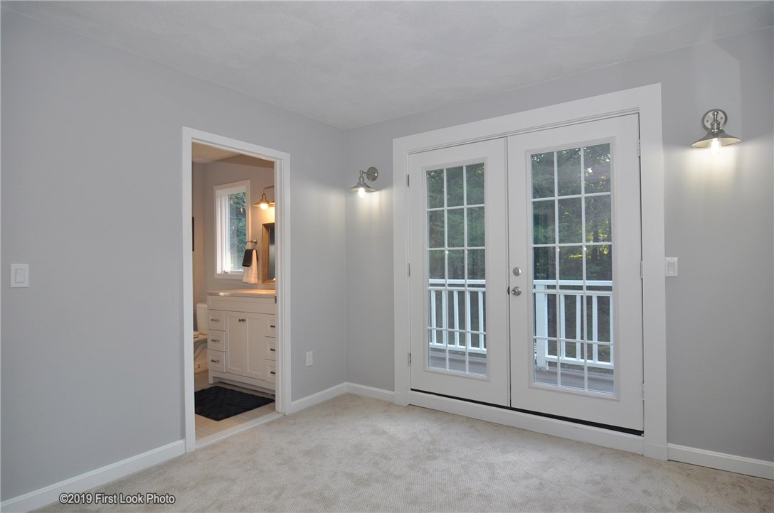 228 Harris Road Smithfield, RI 02917 - Photo 12 of 19 Gallery Image 12