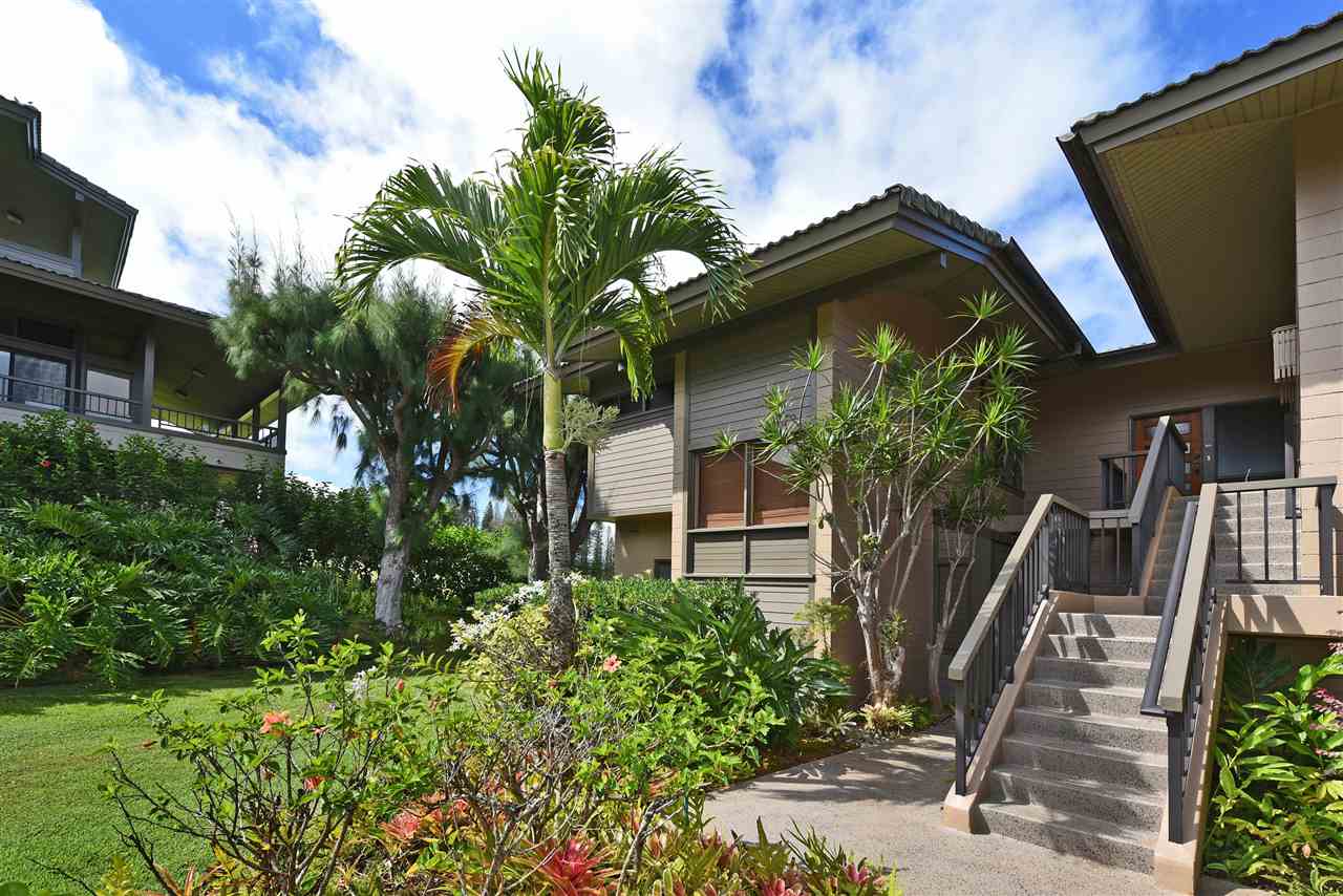 100 Ridge Road, Unit 2312 Lahaina, HI 96761 - Photo 25 of 30 a front view of a house with a yard