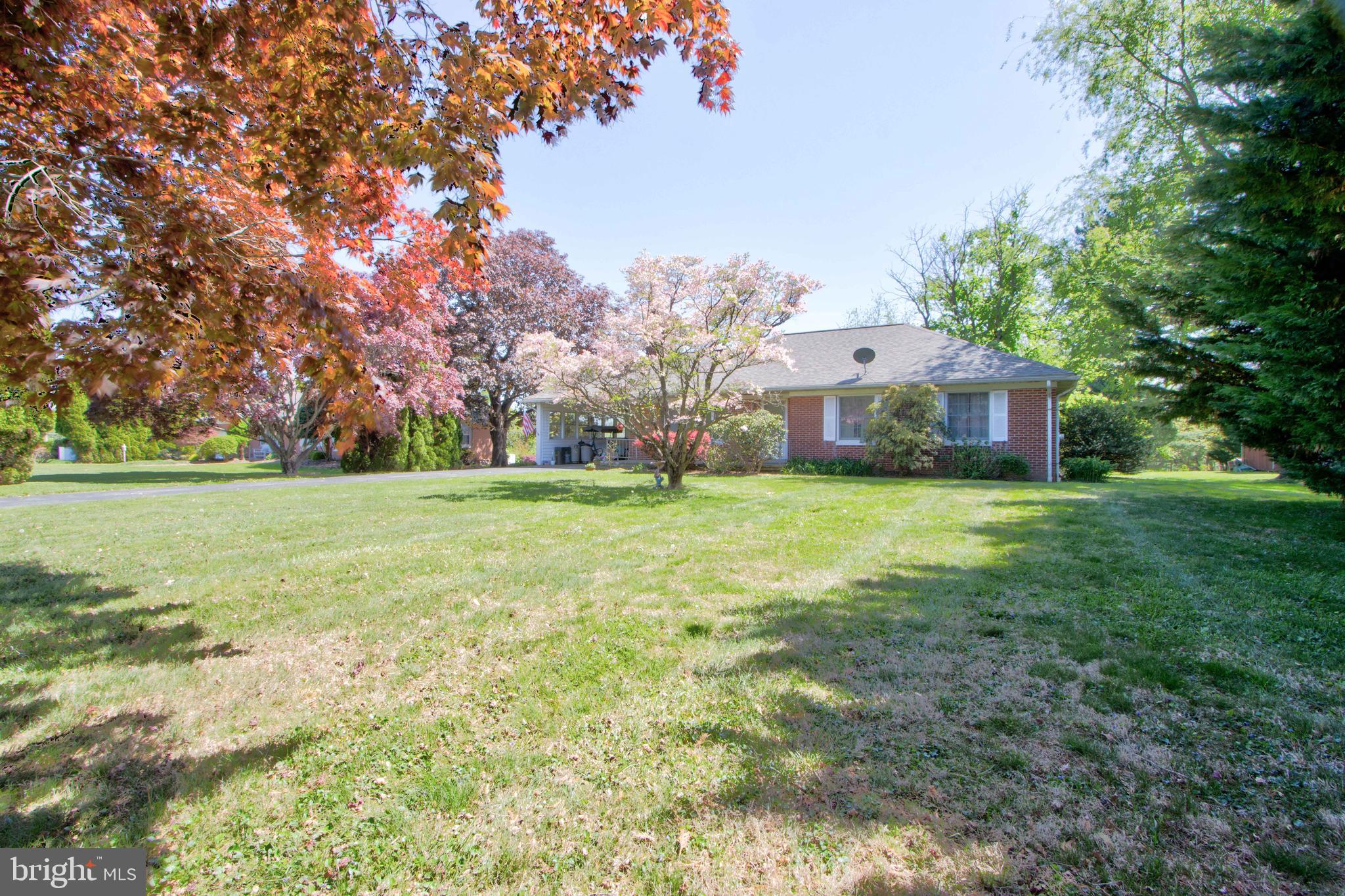 417 Everett Road Monkton, MD 21111 - Photo 4 of 31 a view of a house with a big yard