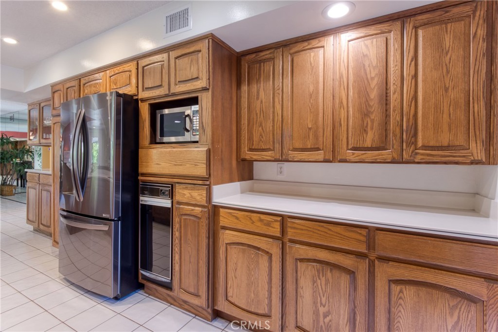 12051 Old Mill Road Los Alamitos, CA 90720 - Photo 16 of 50