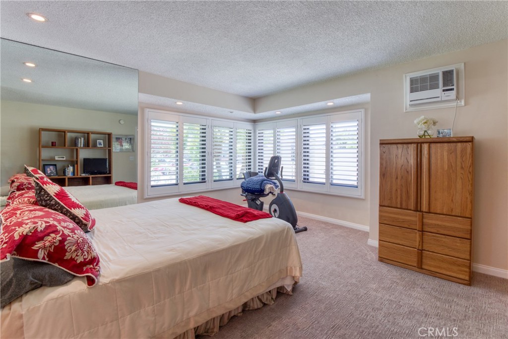 12051 Old Mill Road Los Alamitos, CA 90720 - Photo 24 of 50