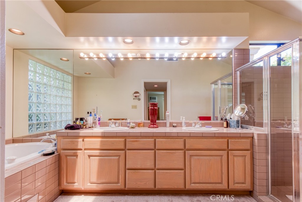 12051 Old Mill Road Los Alamitos, CA 90720 - Photo 26 of 50