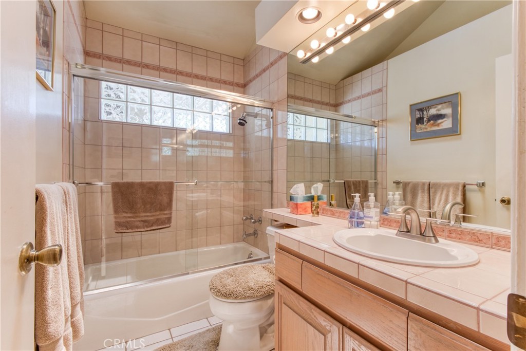 12051 Old Mill Road Los Alamitos, CA 90720 - Photo 31 of 50