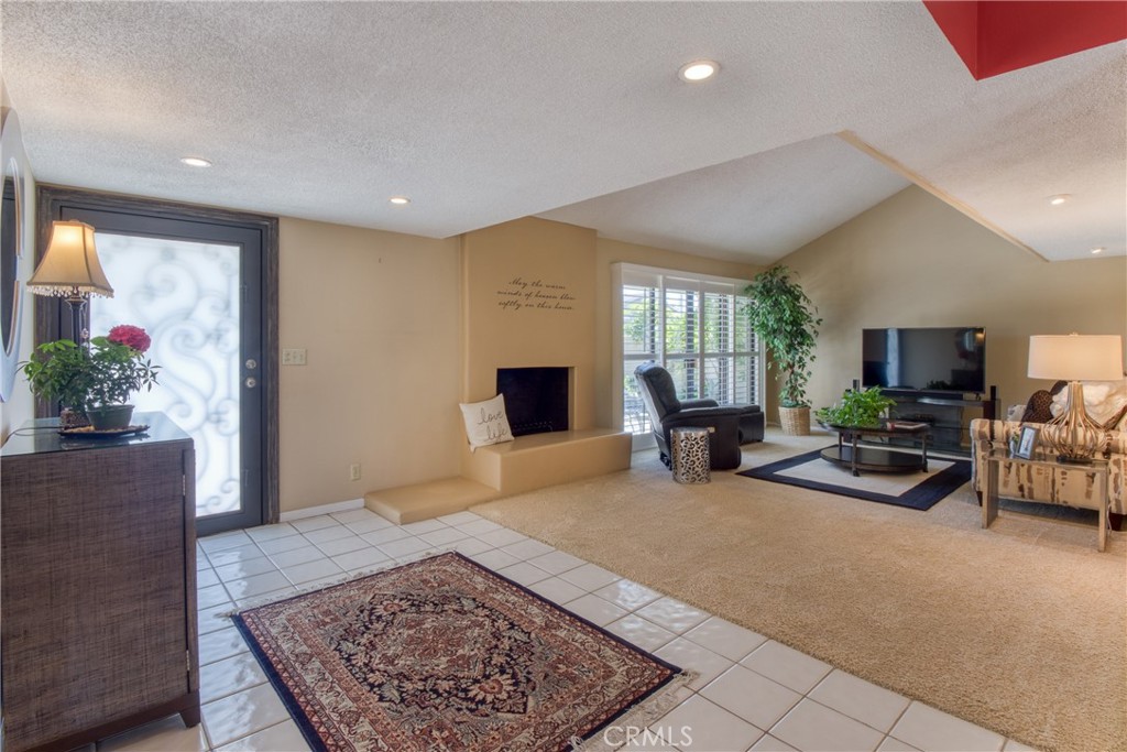 12051 Old Mill Road Los Alamitos, CA 90720 - Photo 8 of 50