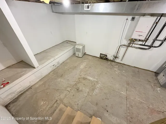 a view of a room with utility