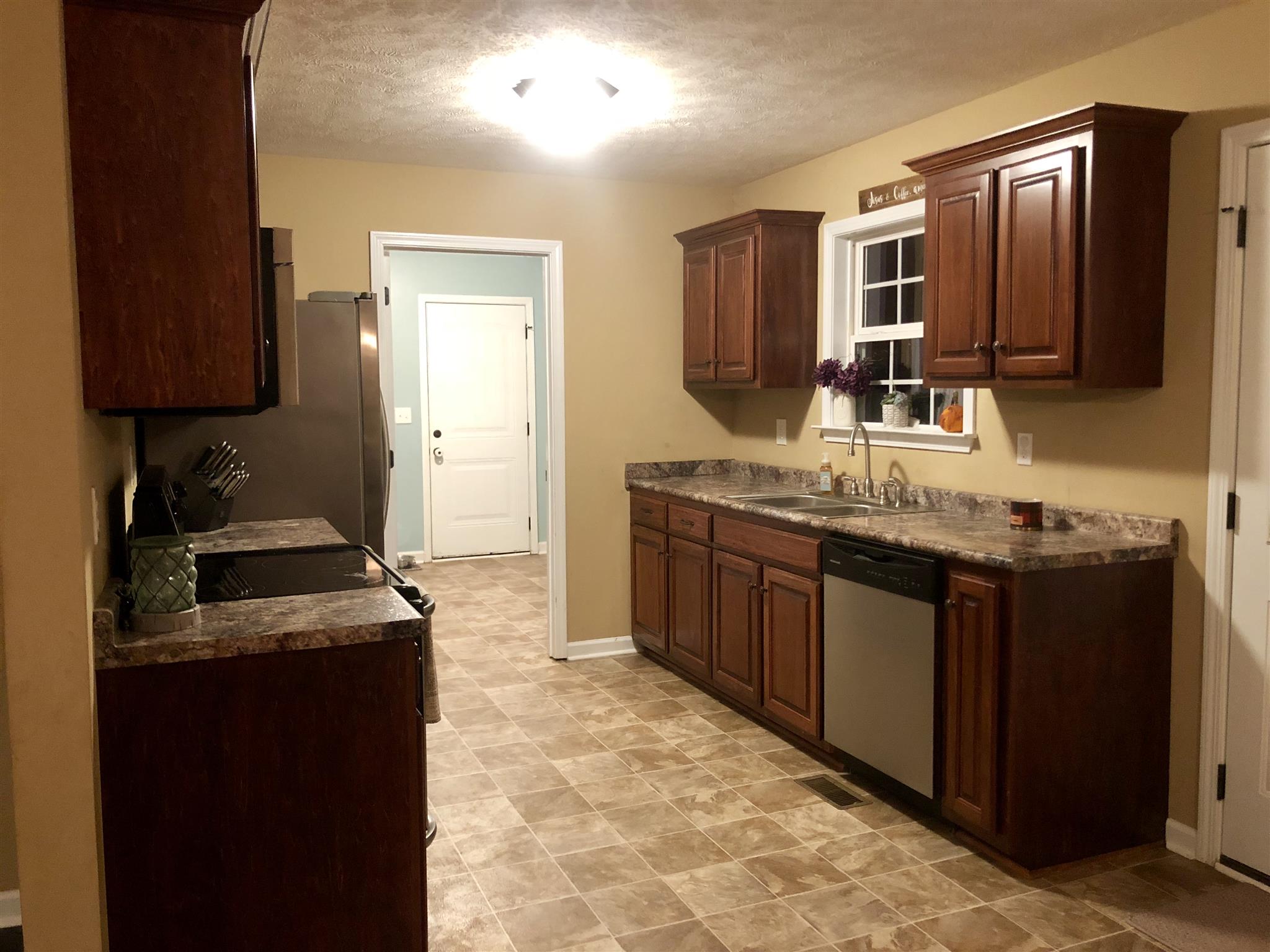 116 Anderson Creek Road Bell Buckle, TN 37020 - Photo 2 of 15