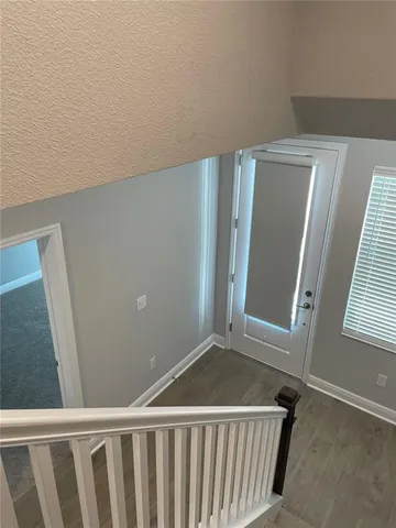 $3,600 | 2413 Ezzell Court, Sarasota, FL 34237