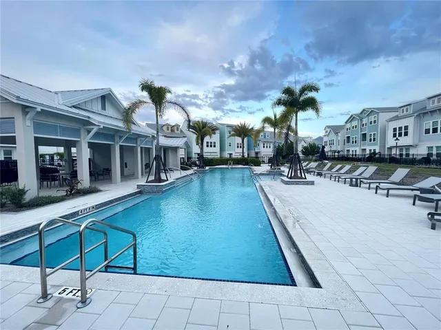 $3,600 | 2413 Ezzell Court, Sarasota, FL 34237