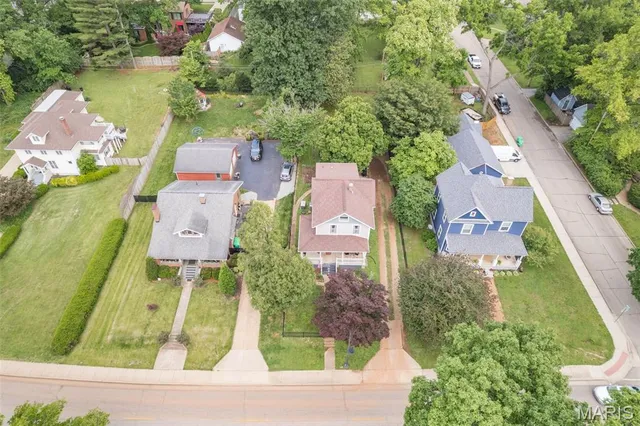 $240,000 | 805 West Columbia Street, Farmington, MO 63640