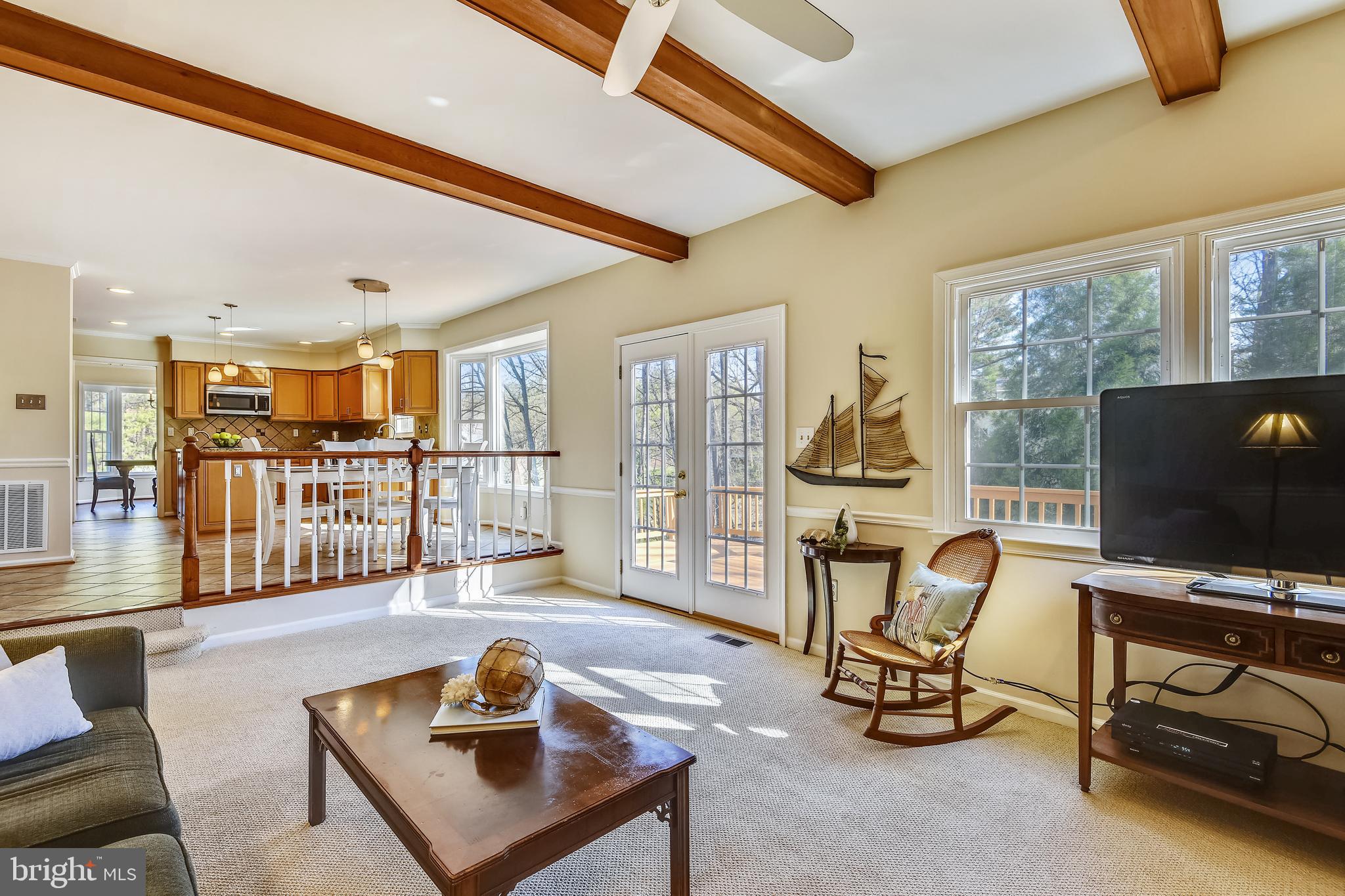 11620 Deer Forest Road Reston, VA 20194 - Photo 12 of 57 Spacious family room adjoins kitchen