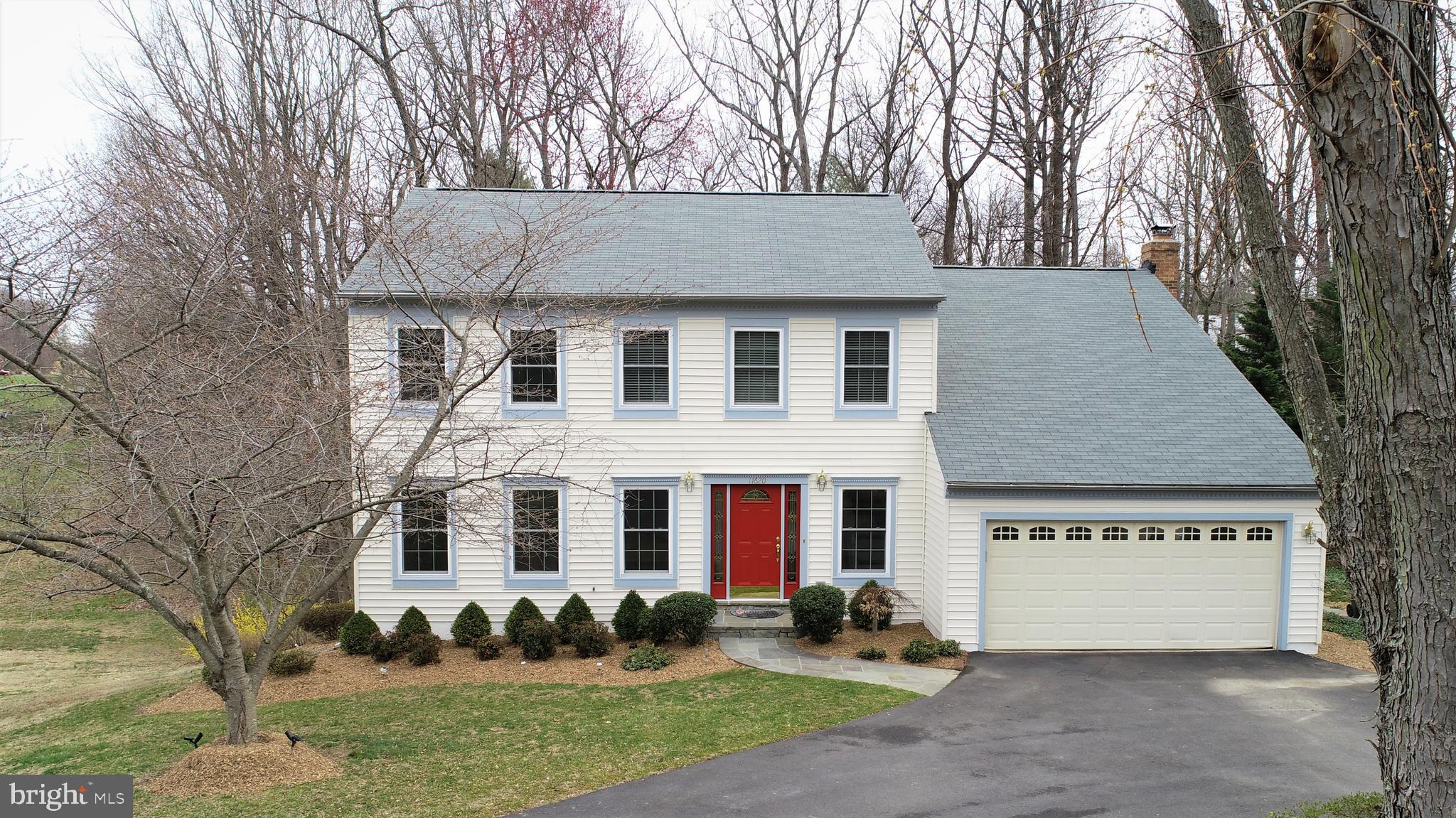 11620 Deer Forest Road Reston, VA 20194 - Photo 3 of 57 Lovely curb appeal