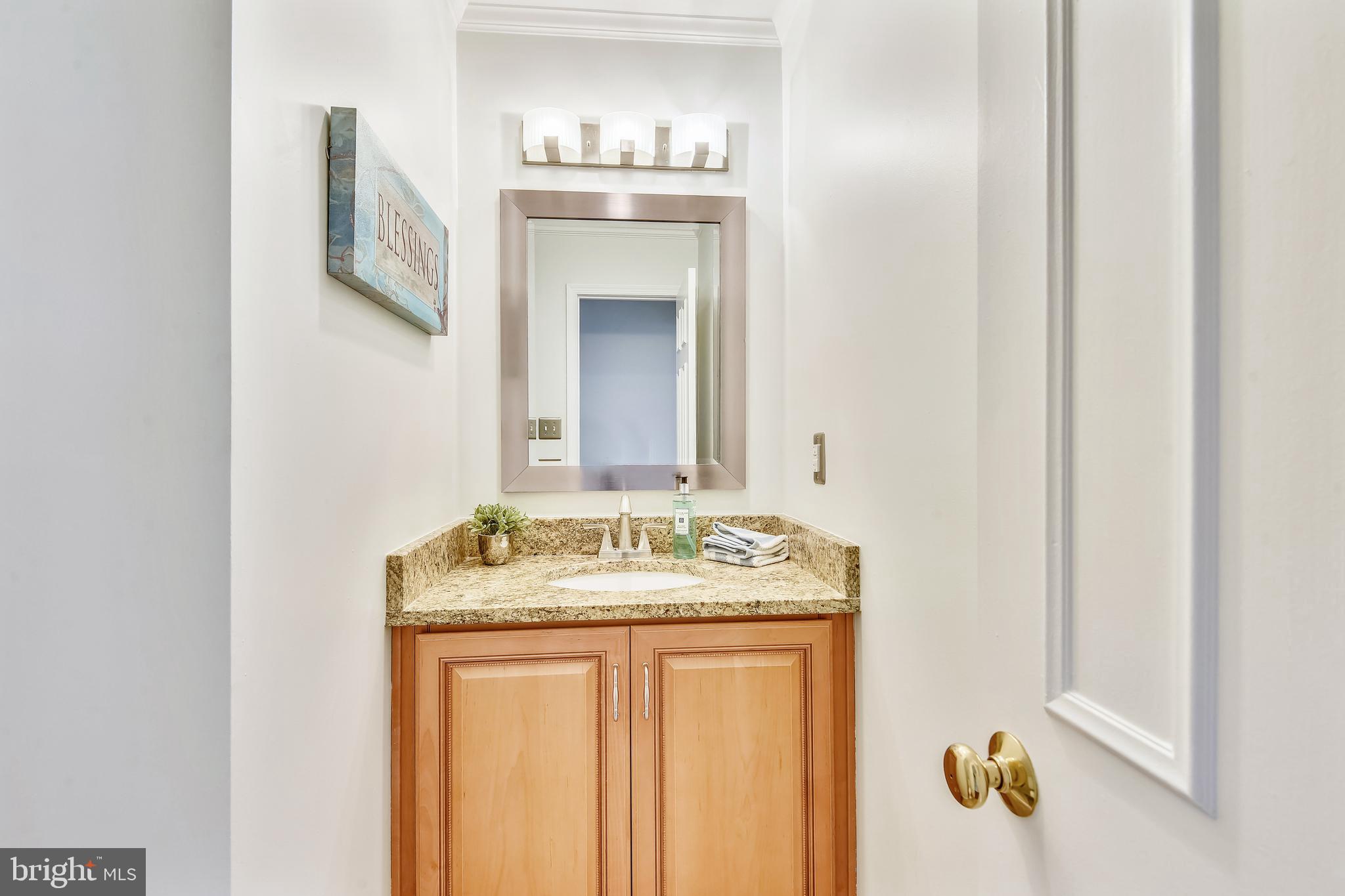 11620 Deer Forest Road Reston, VA 20194 - Photo 20 of 57 Remodeled powder room in foyer - lovely!