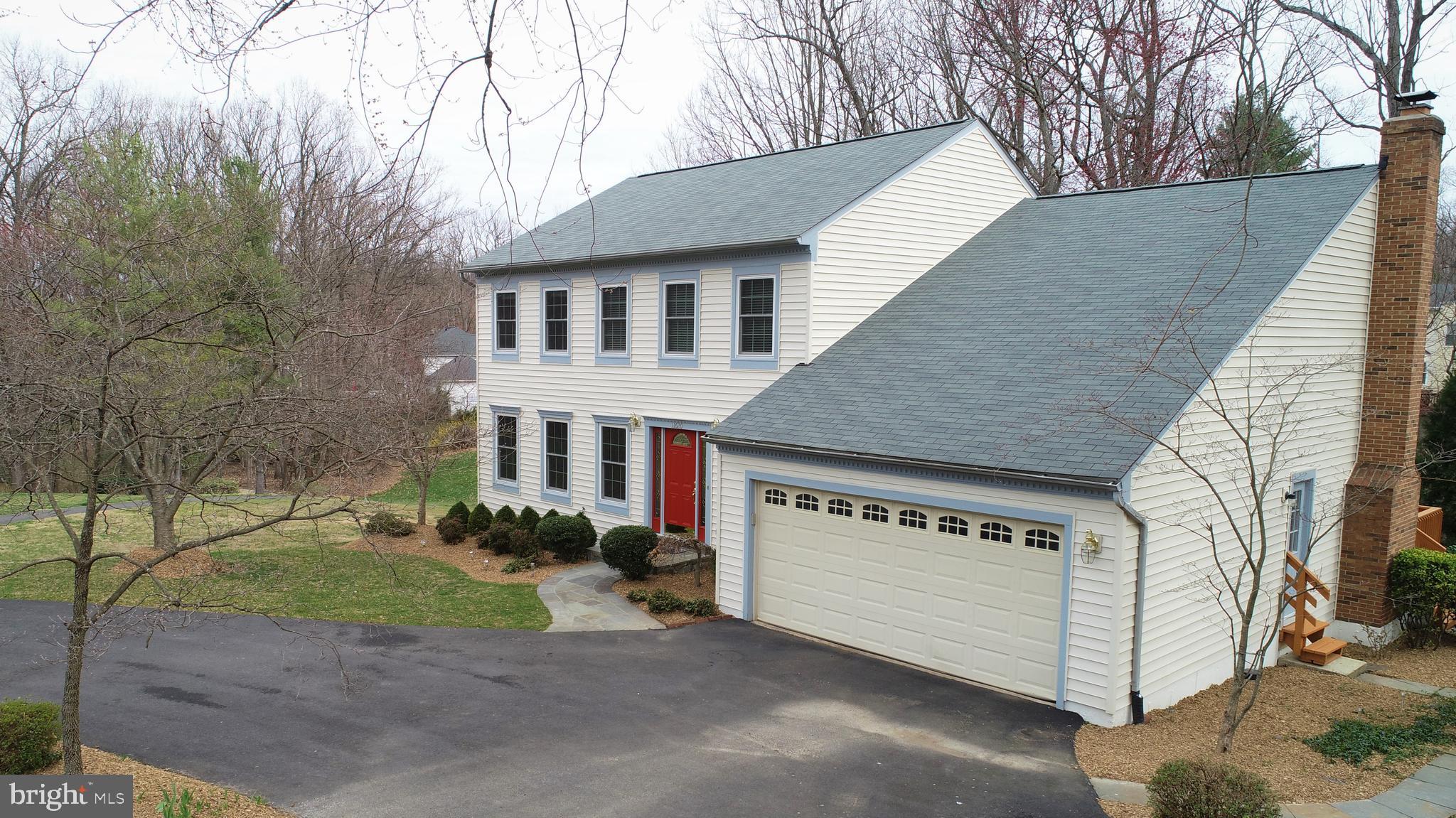11620 Deer Forest Road Reston, VA 20194 - Photo 53 of 57 Convenient side door from garage